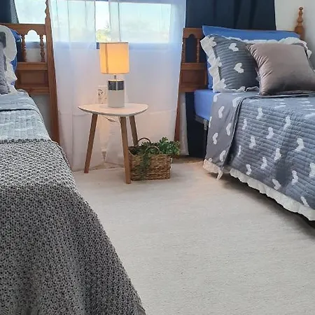 Apartamento In Overlooking The Swimming Pool